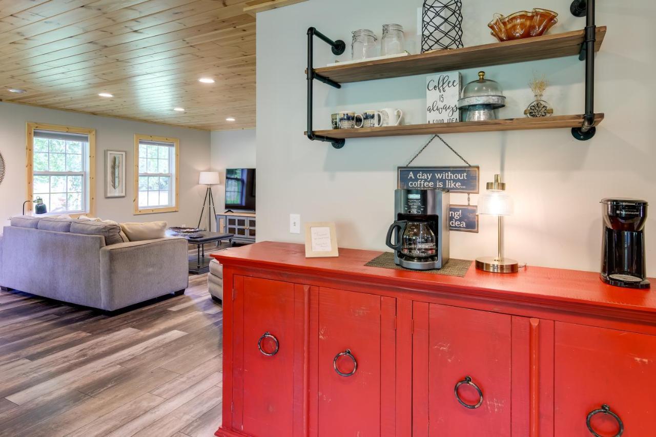 Sevierville Cabin With Private Hot Tub And Fire Pit Екстериор снимка