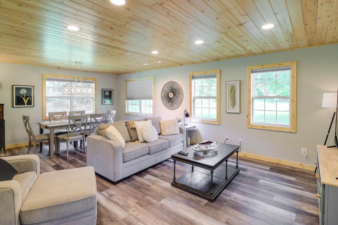 Sevierville Cabin With Private Hot Tub And Fire Pit Екстериор снимка